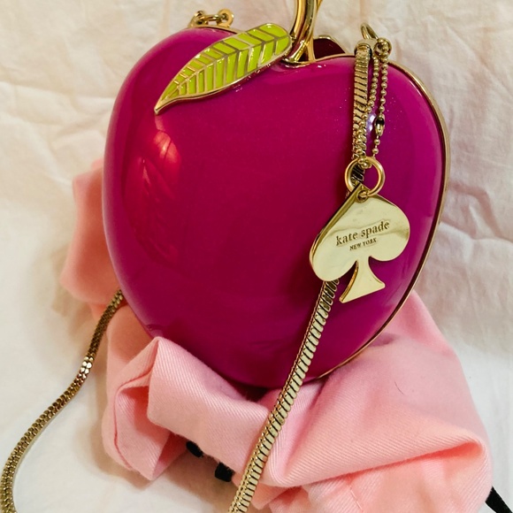 Kate Spade "Far From The Tree Resin Apple Bag - Picture 3 of 7